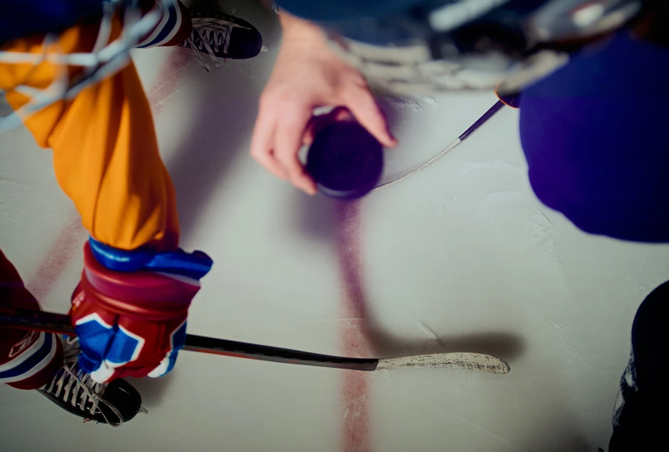 mise au jeu au hockey